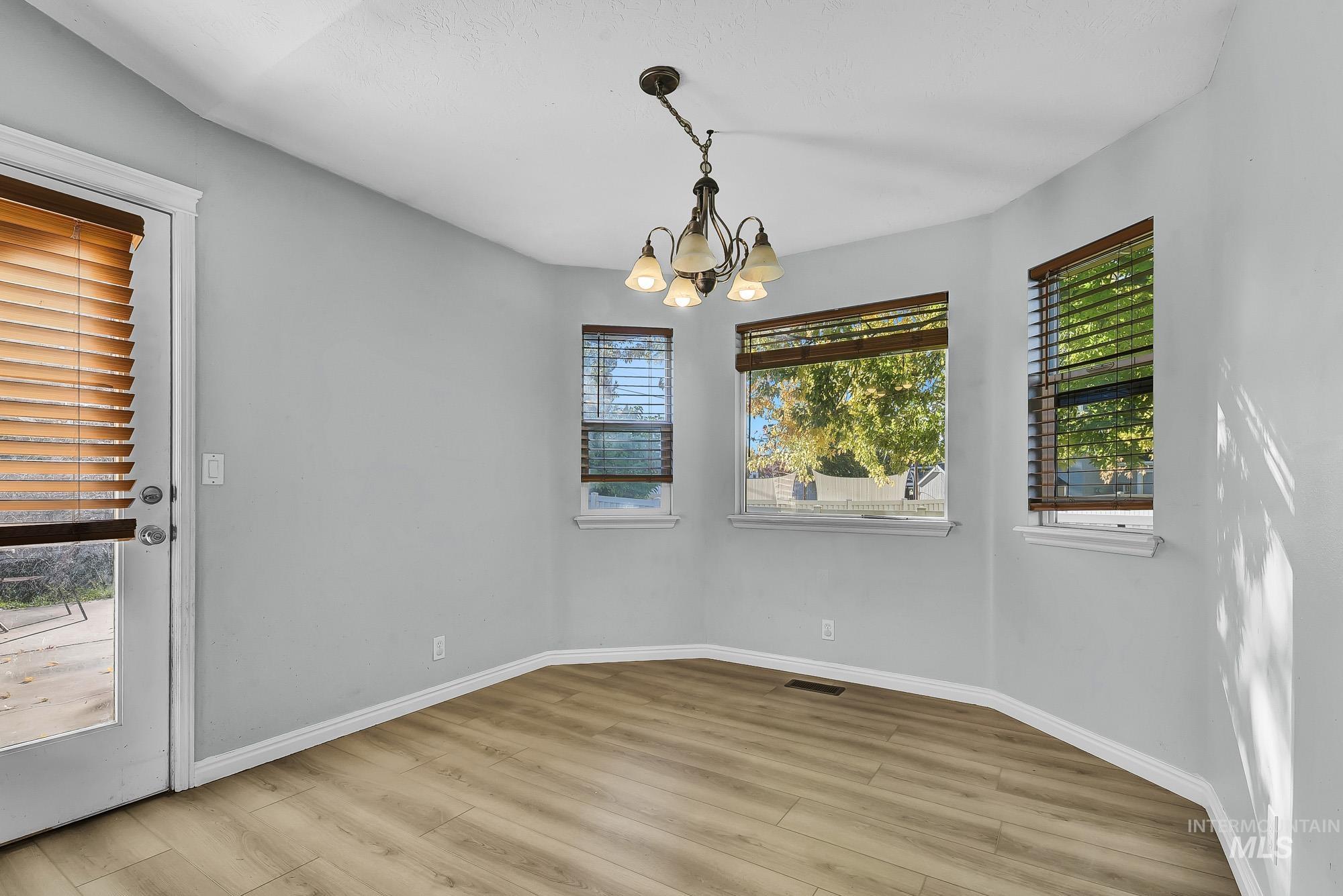 775 E Red Bud St, Kuna, Idaho 83634, 3 Bedrooms, 2 Bathrooms, Residential For Sale, Price $399,999,MLS 98962543