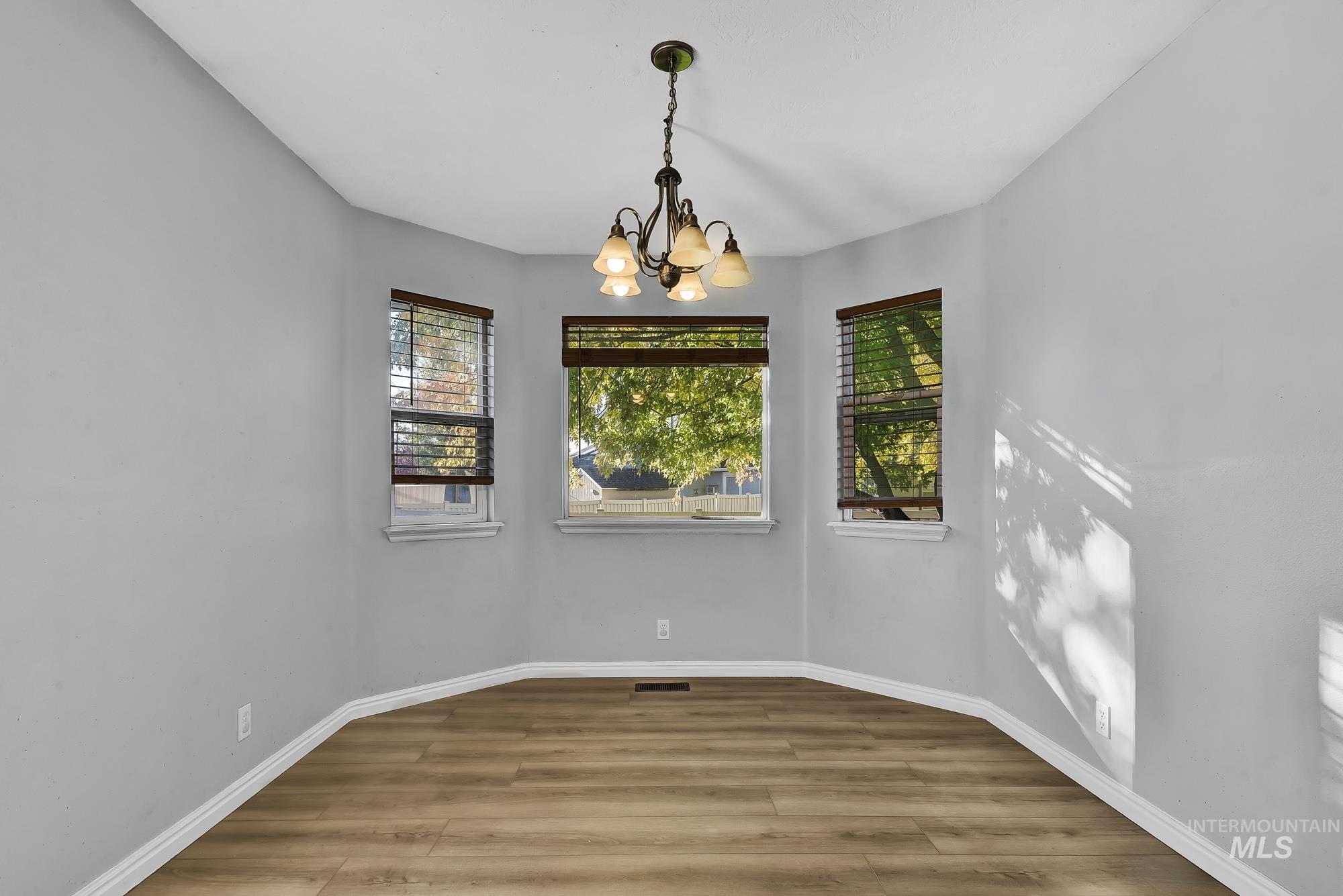 775 E Red Bud St, Kuna, Idaho 83634, 3 Bedrooms, 2 Bathrooms, Residential For Sale, Price $399,999,MLS 98962543