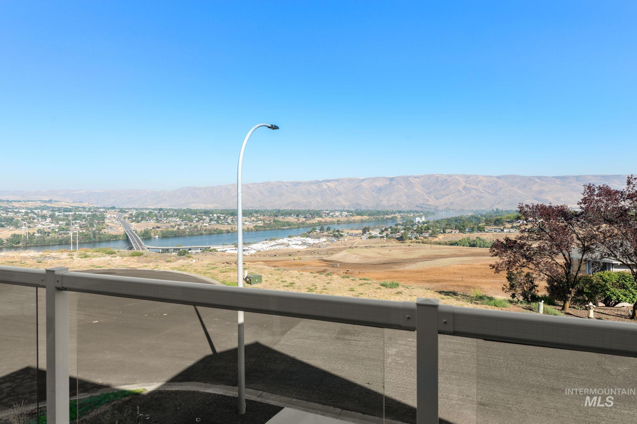 454 Valley Vista Blvd, Lewiston, Idaho 83501, 4 Bedrooms, 3 Bathrooms, Residential For Sale, Price $619,900,MLS 98962546