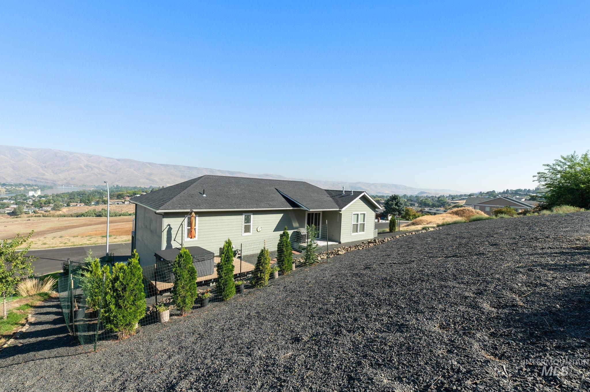 454 Valley Vista Blvd, Lewiston, Idaho 83501, 4 Bedrooms, 3 Bathrooms, Residential For Sale, Price $619,900,MLS 98962546