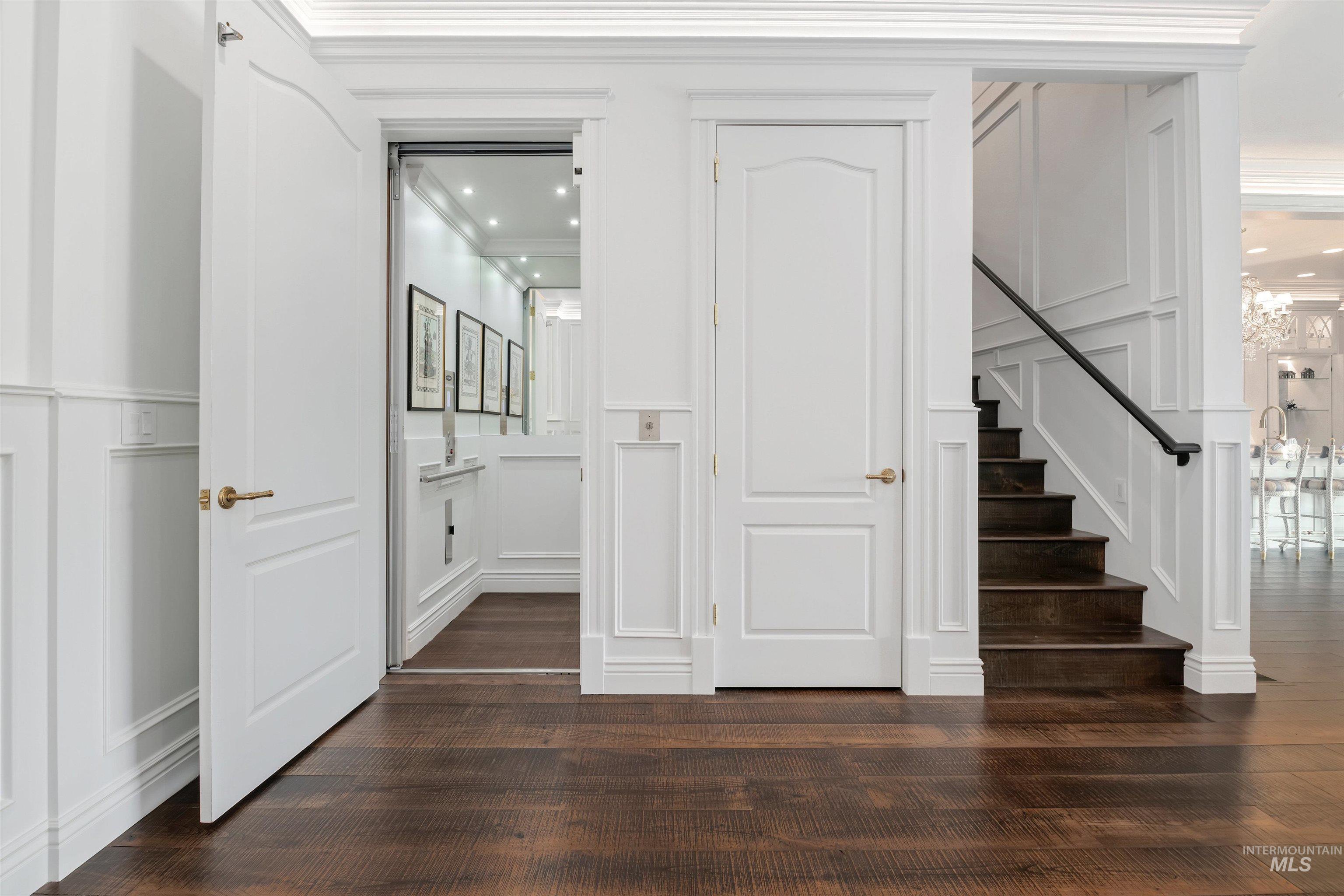 1781 E Garden Brook Drive, Eagle, Idaho 83616-7587, 5 Bedrooms, 4.5 Bathrooms, Residential For Sale, Price $2,999,900,MLS 98962581