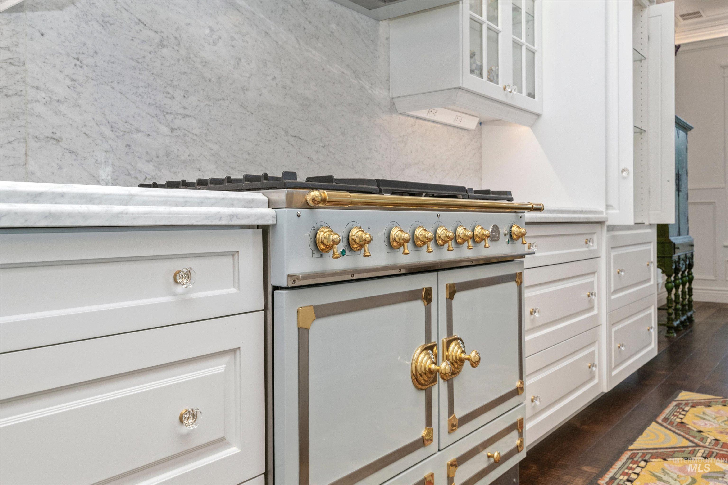 1781 E Garden Brook Drive, Eagle, Idaho 83616-7587, 5 Bedrooms, 4.5 Bathrooms, Residential For Sale, Price $2,999,900,MLS 98962581