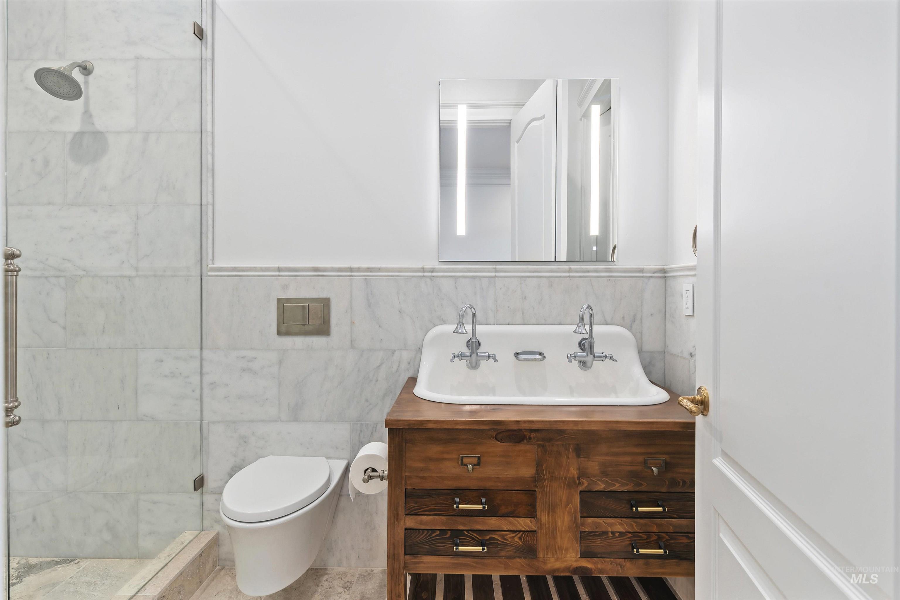 1781 E Garden Brook Drive, Eagle, Idaho 83616-7587, 5 Bedrooms, 4.5 Bathrooms, Residential For Sale, Price $2,999,900,MLS 98962581