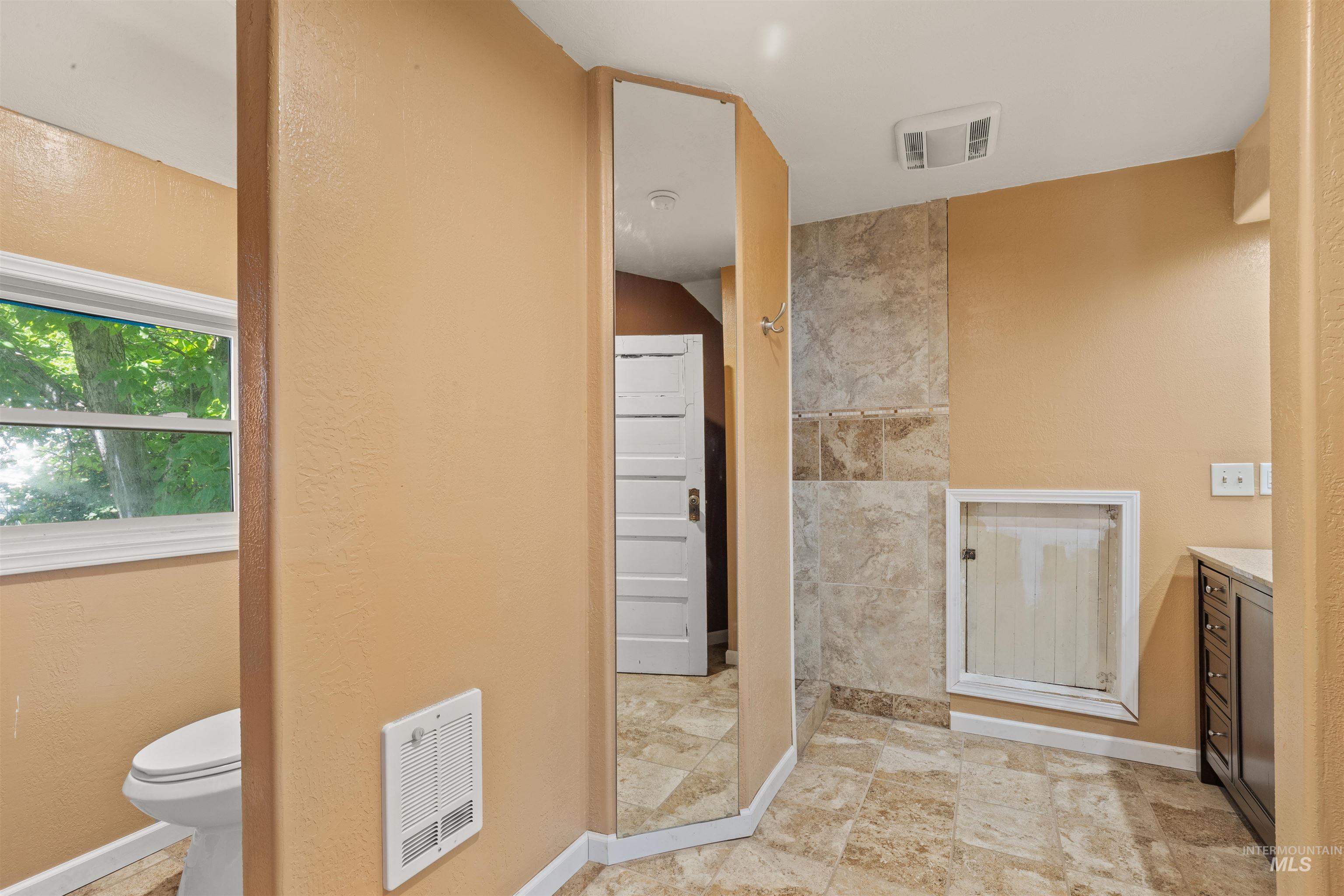 812 E Main Street, Kendrick, Idaho 83537, 4 Bedrooms, 2 Bathrooms, Residential For Sale, Price $294,000, 98962583