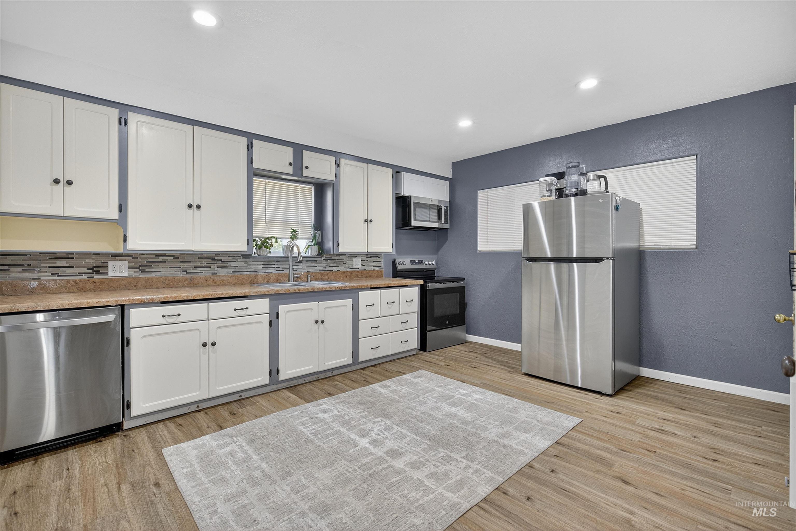 812 E Main Street, Kendrick, Idaho 83537, 4 Bedrooms, 2 Bathrooms, Residential For Sale, Price $294,000, 98962583