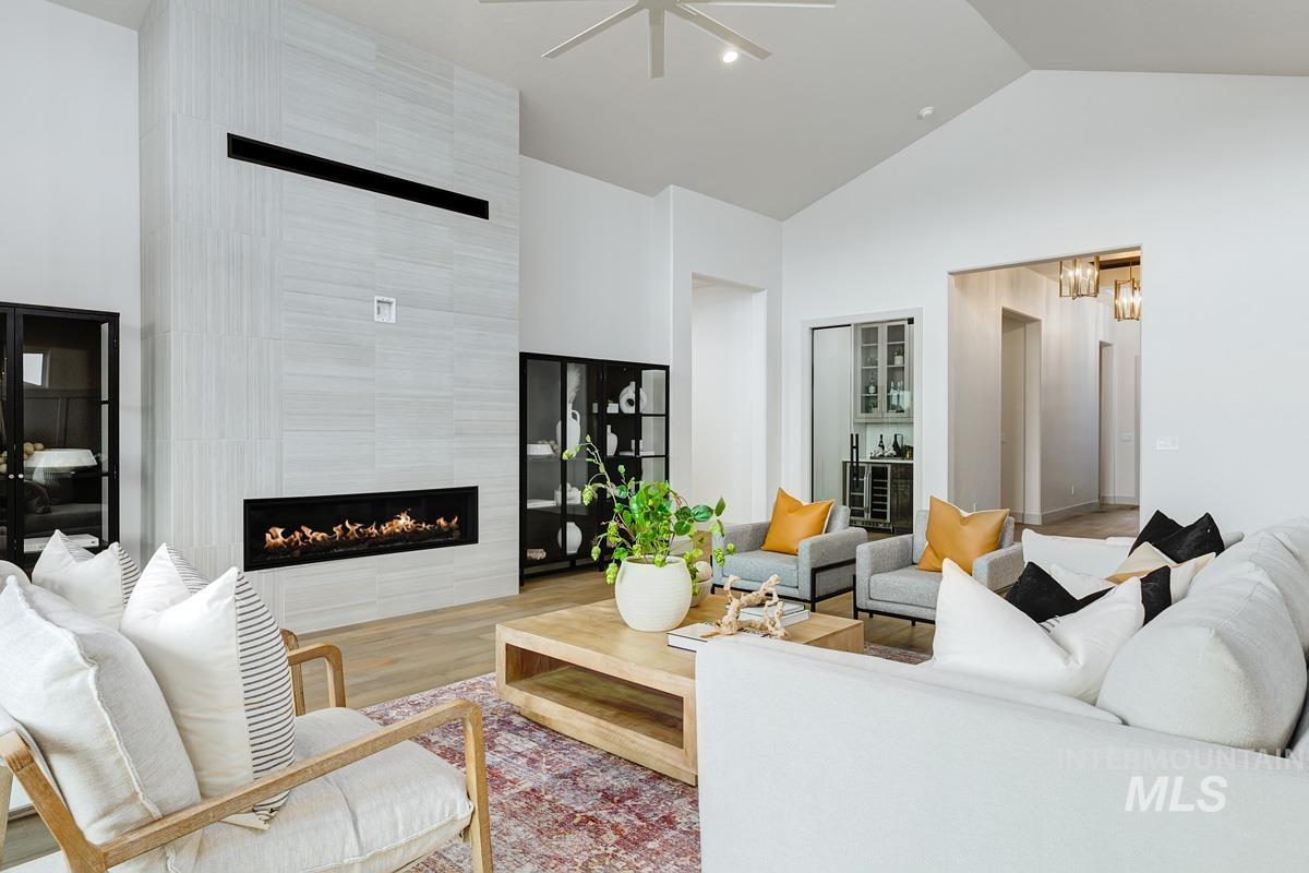 7051 Saddle Bred Way, Star, Idaho 83669, 3 Bedrooms, 2.5 Bathrooms, Residential Income For Sale, Price $1,399,900,MLS 98962608