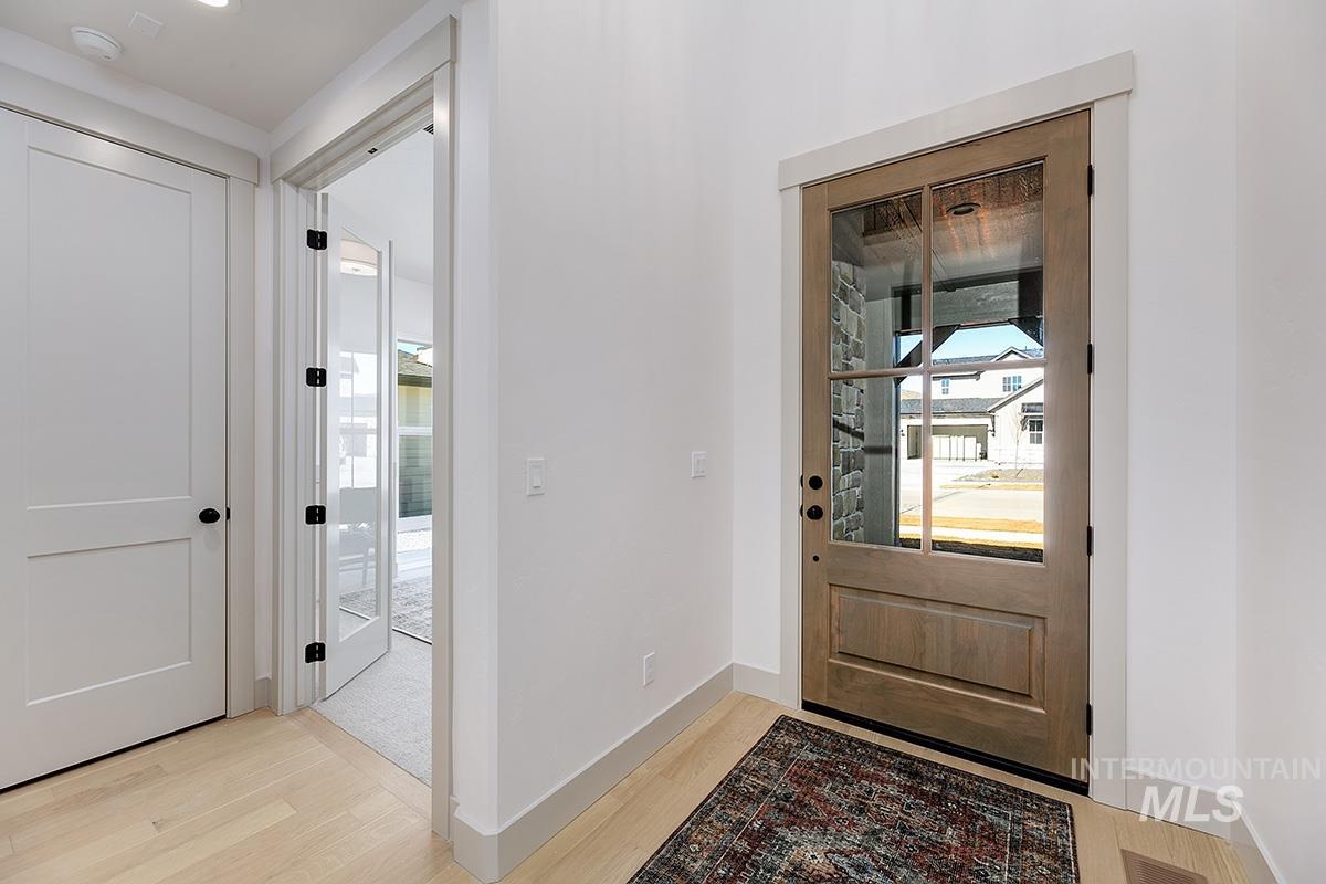 9295 W Sooty Grouse Ct, Boise, Idaho 83714, 5 Bedrooms, 4 Bathrooms, Residential For Sale, Price $1,129,900,MLS 98962613