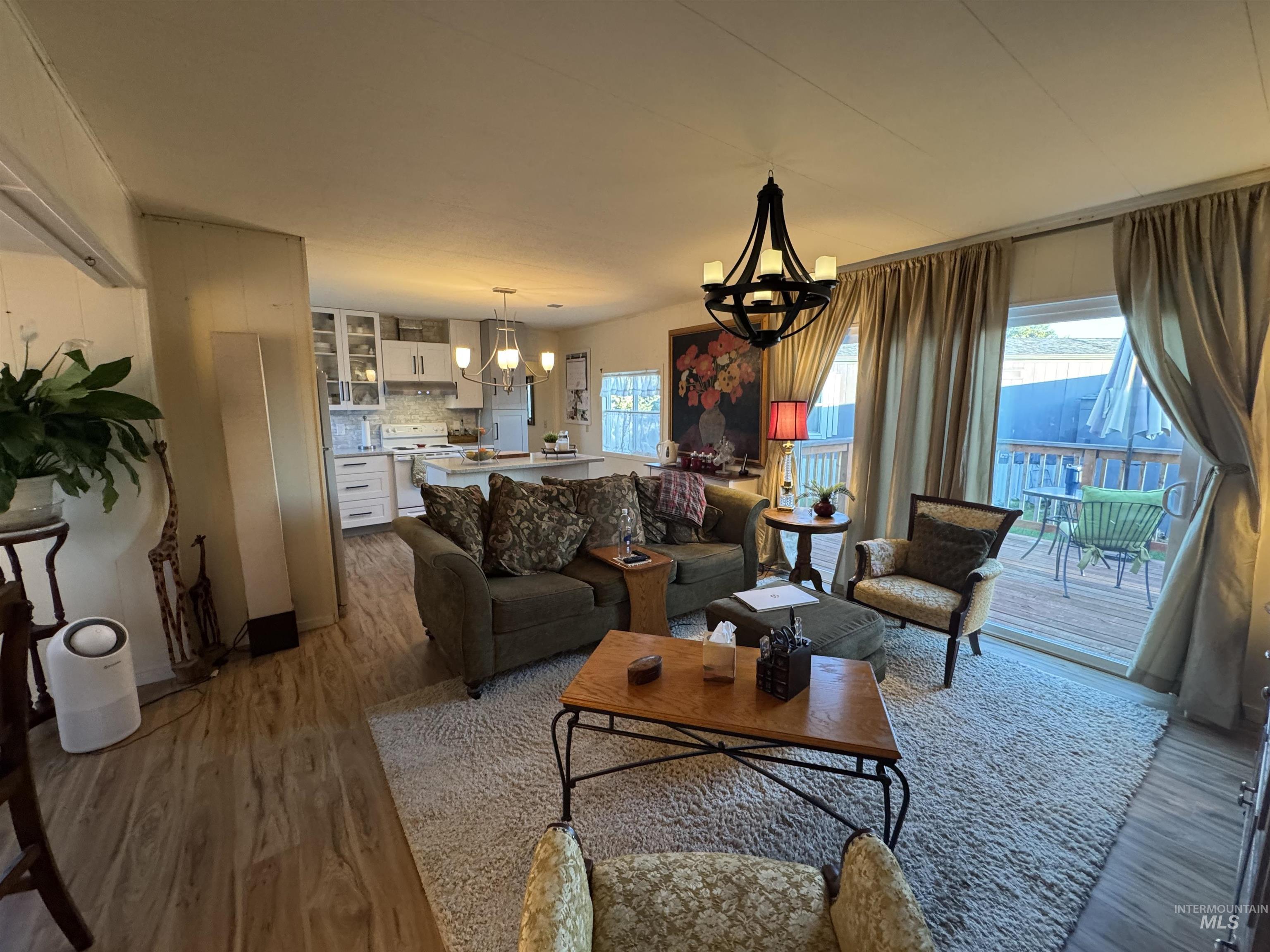 2015 6TH AVE, Clarkston, Washington 99403, 3 Bedrooms, 2 Bathrooms, Residential For Sale, Price $69,500,MLS 98962618