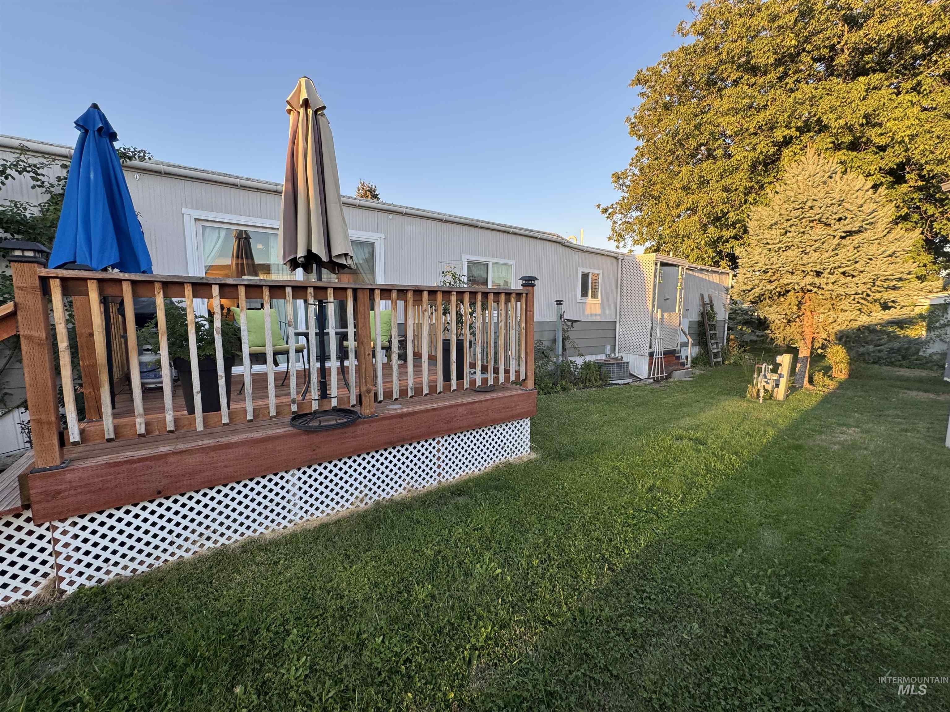 2015 6TH AVE, Clarkston, Washington 99403, 3 Bedrooms, 2 Bathrooms, Residential For Sale, Price $69,500,MLS 98962618