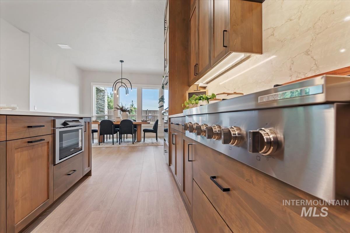 1934 W Yellowstone Dr, Eagle, Idaho 83616, 3 Bedrooms, 2.5 Bathrooms, Residential For Sale, Price $1,474,800,MLS 98962629