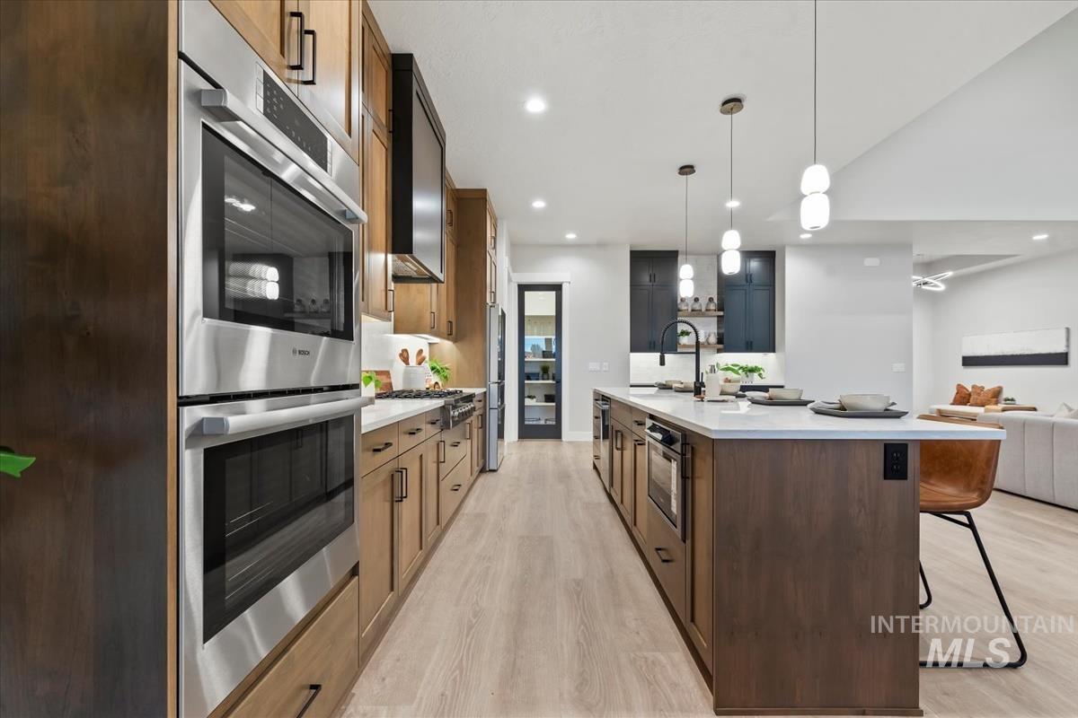 1934 W Yellowstone Dr, Eagle, Idaho 83616, 3 Bedrooms, 2.5 Bathrooms, Residential For Sale, Price $1,474,800,MLS 98962629