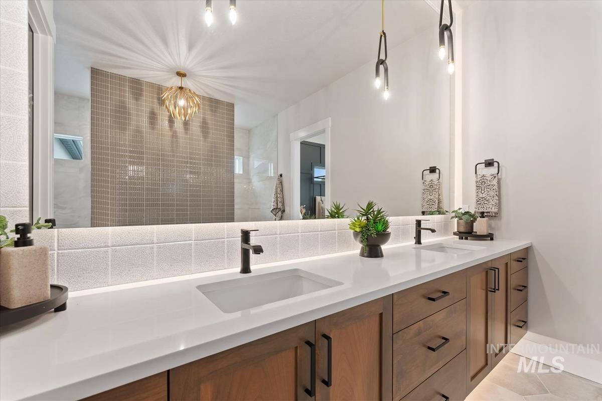 1934 W Yellowstone Dr, Eagle, Idaho 83616, 3 Bedrooms, 2.5 Bathrooms, Residential For Sale, Price $1,474,800,MLS 98962629