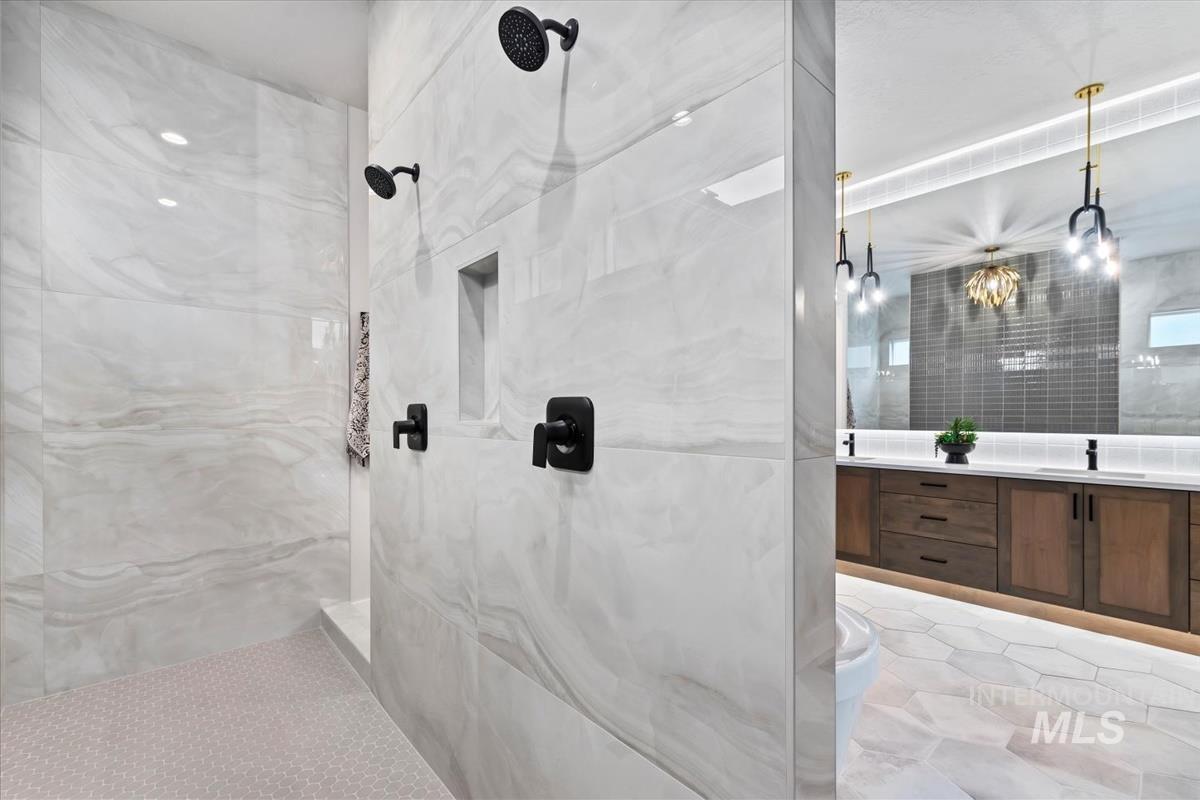 1934 W Yellowstone Dr, Eagle, Idaho 83616, 3 Bedrooms, 2.5 Bathrooms, Residential For Sale, Price $1,474,800,MLS 98962629