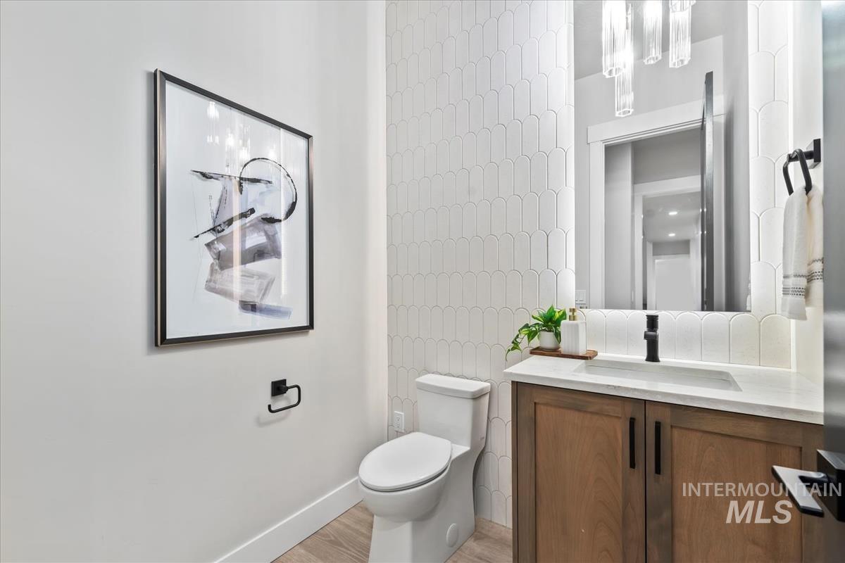 1934 W Yellowstone Dr, Eagle, Idaho 83616, 3 Bedrooms, 2.5 Bathrooms, Residential For Sale, Price $1,474,800,MLS 98962629