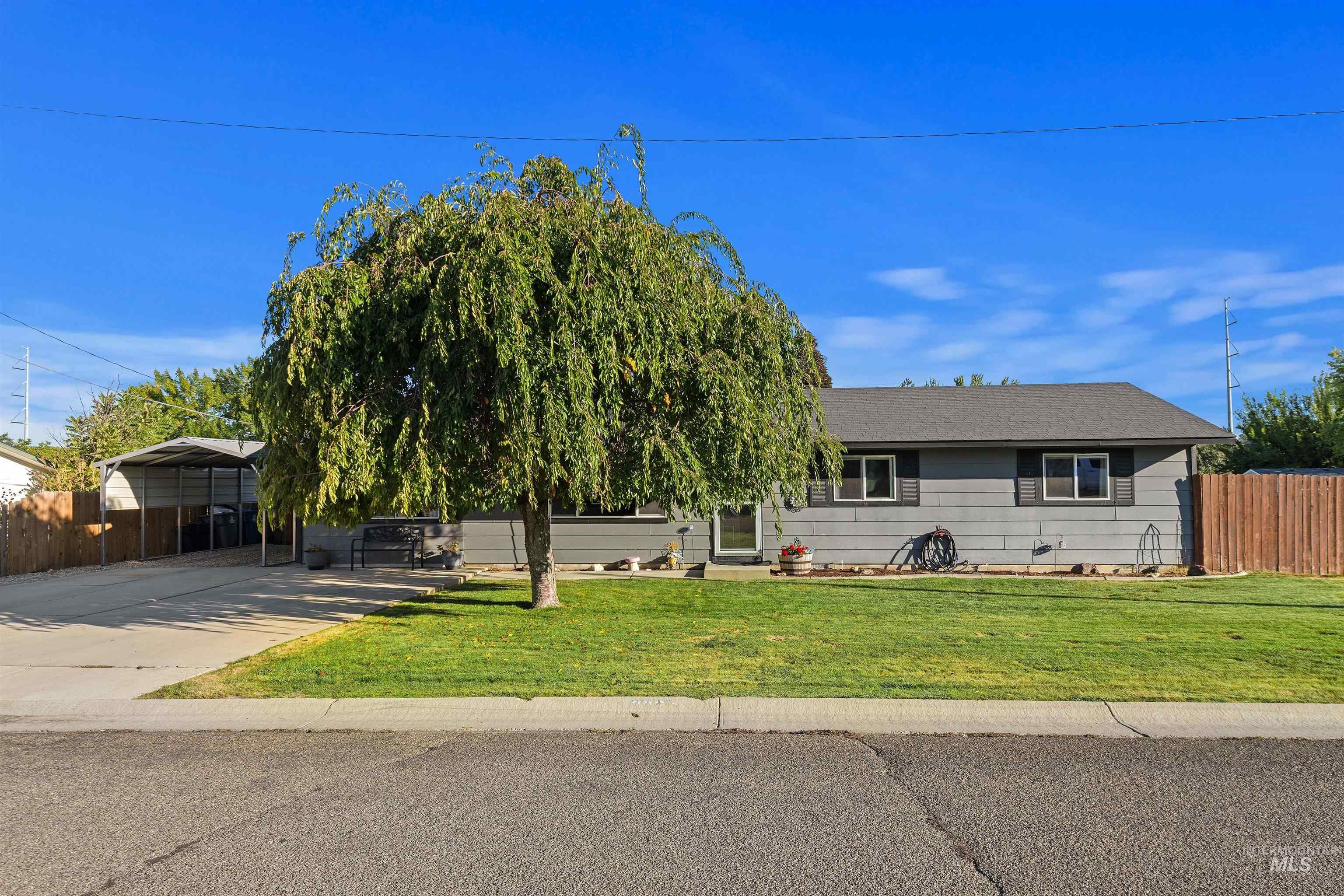2223 Big Sky St, Caldwell, Idaho 83605, 3 Bedrooms, 1 Bathroom, Residential For Sale, Price $334,000,MLS 98962660
