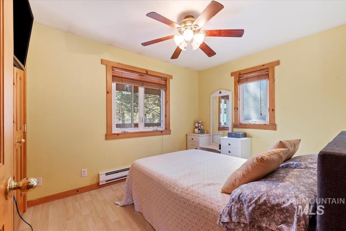 69 Scriver Bluff Rd, Garden Valley, Idaho 83622, 3 Bedrooms, 3 Bathrooms, Residential For Sale, Price $910,000,MLS 98962669