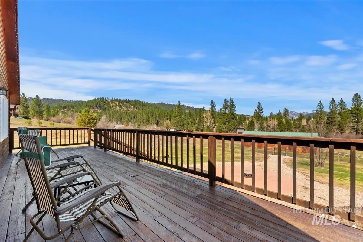 69 Scriver Bluff Rd, Garden Valley, Idaho 83622, 3 Bedrooms, 3 Bathrooms, Residential For Sale, Price $910,000,MLS 98962669