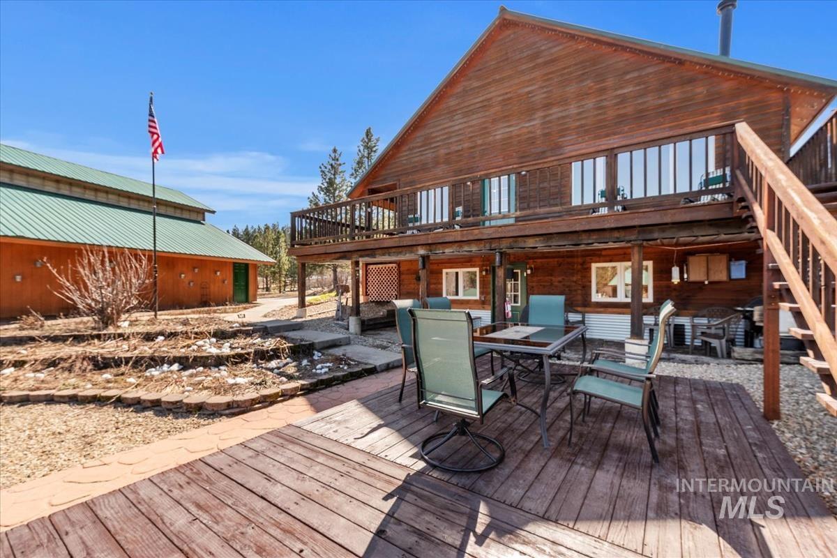 69 Scriver Bluff Rd, Garden Valley, Idaho 83622, 3 Bedrooms, 3 Bathrooms, Residential For Sale, Price $910,000,MLS 98962669