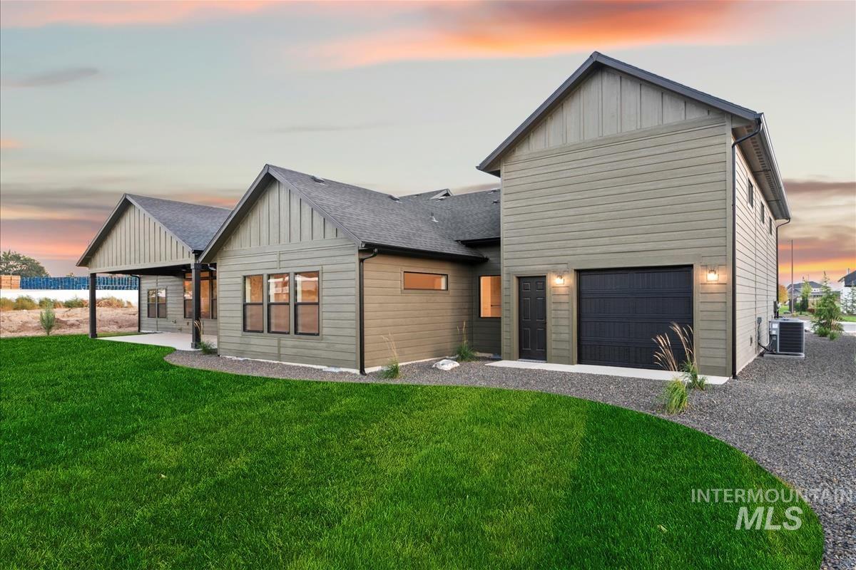 7096 E Chicken Hawk Loop, Nampa, Idaho 83686, 4 Bedrooms, 2.5 Bathrooms, Residential For Sale, Price $899,900,MLS 98962685