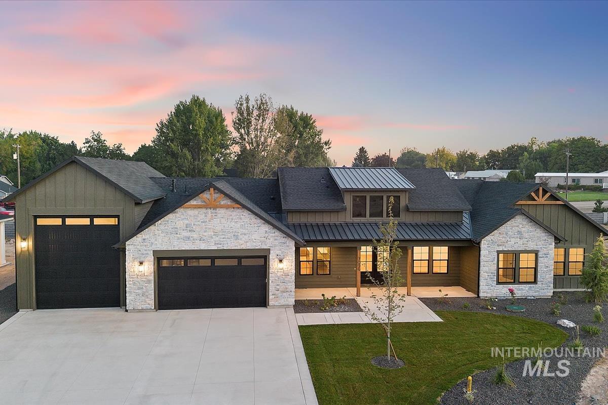 7096 E Chicken Hawk Loop, Nampa, Idaho 83686, 4 Bedrooms, 2.5 Bathrooms, Residential For Sale, Price $899,900,MLS 98962685