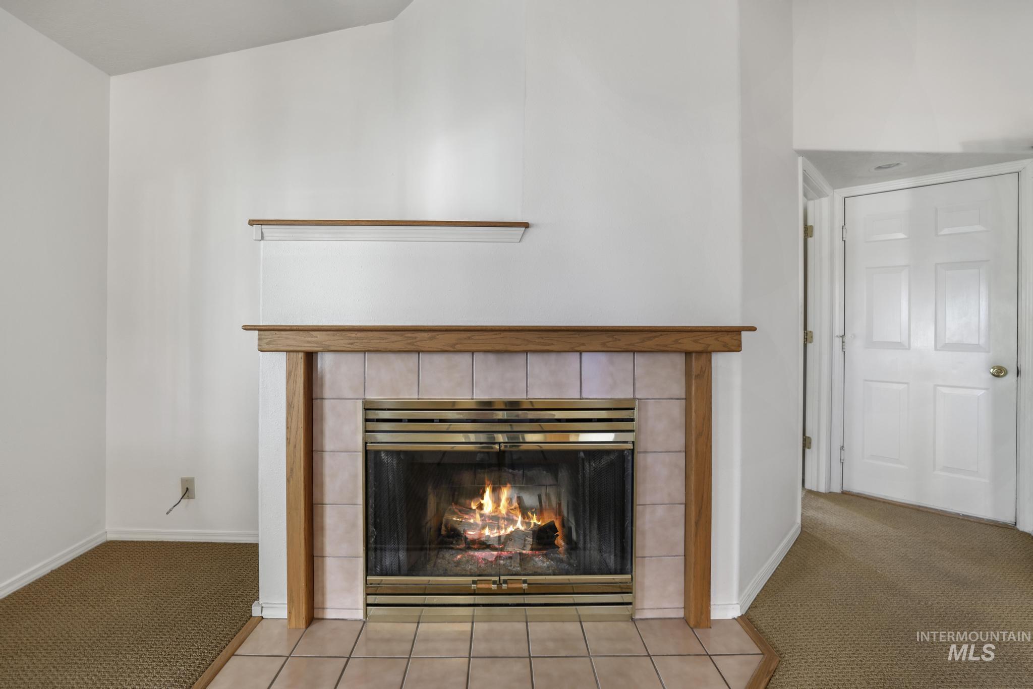 806 Hiawatha Way, Twin Falls, Idaho 83301, 4 Bedrooms, 2.5 Bathrooms, Residential For Sale, Price $375,000, 98962689