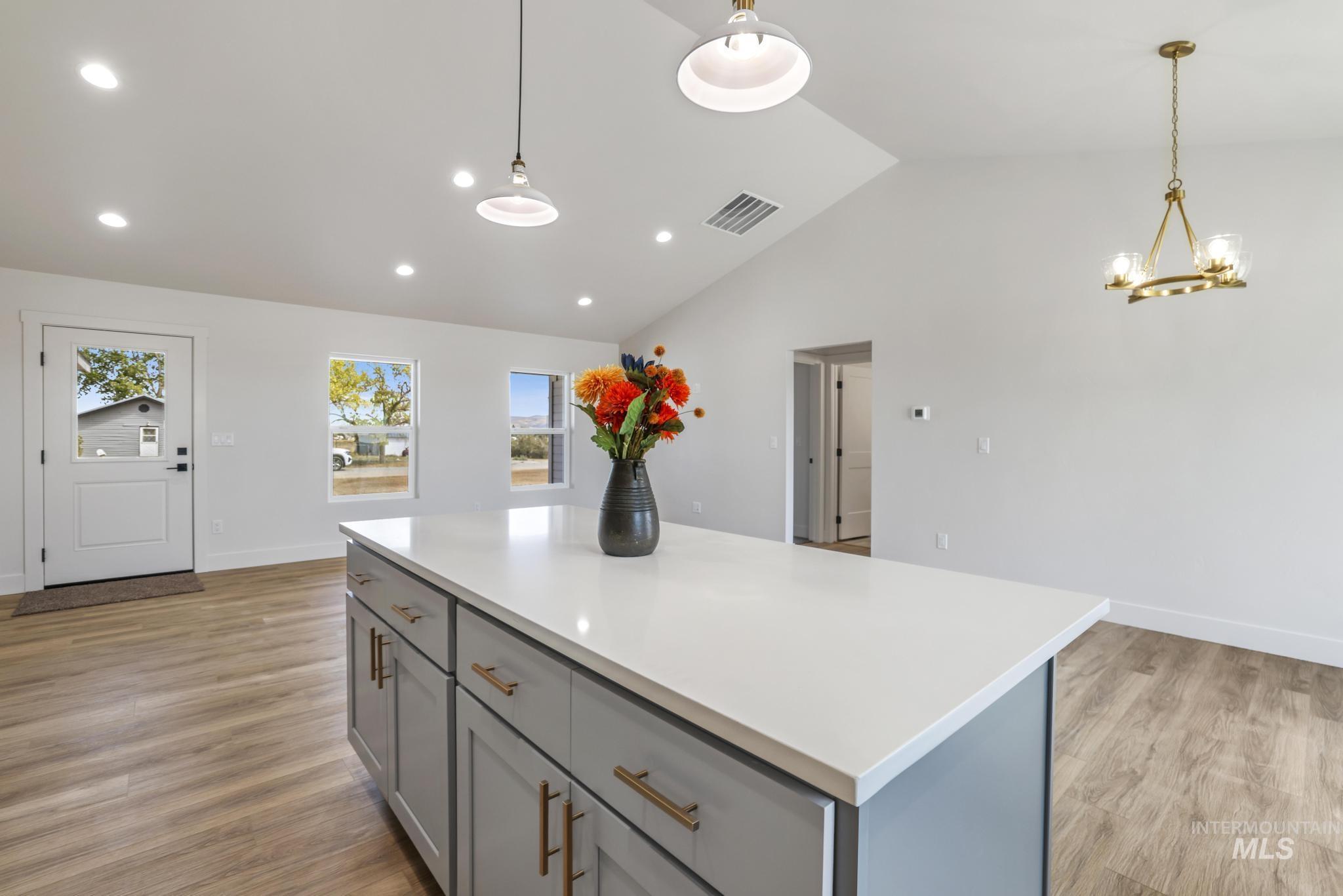 TBD Hollister, Hollister, Idaho 83301, 3 Bedrooms, 2 Bathrooms, Residential For Sale, Price $459,000,MLS 98962702