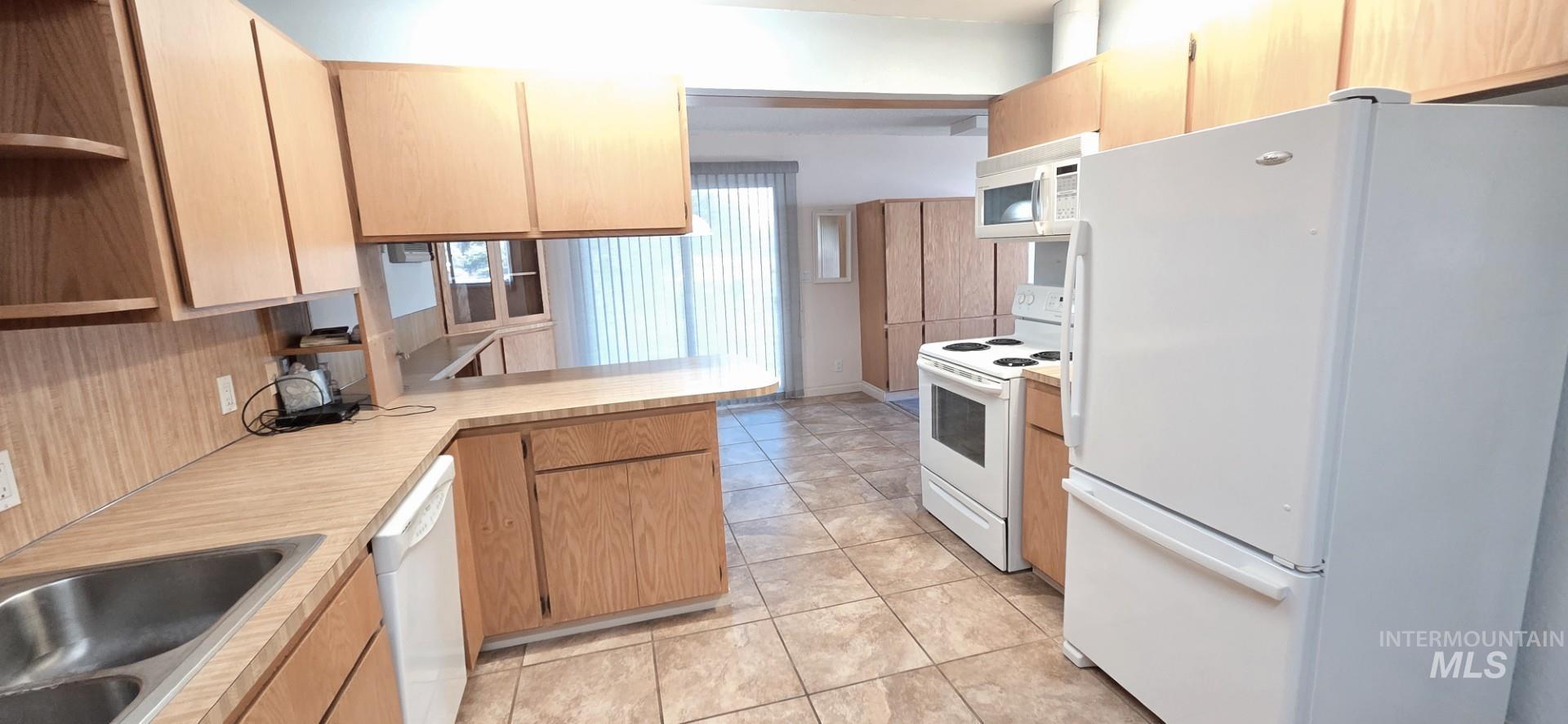 1902 Arlington Street, Pomeroy, Washington 99347, 3 Bedrooms, 2 Bathrooms, Residential For Sale, Price $289,000, 98962715