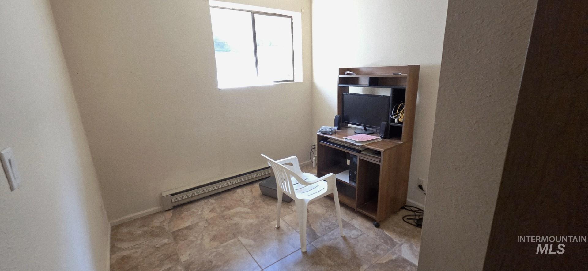 1902 Arlington Street, Pomeroy, Washington 99347, 3 Bedrooms, 2 Bathrooms, Residential For Sale, Price $289,000, 98962715