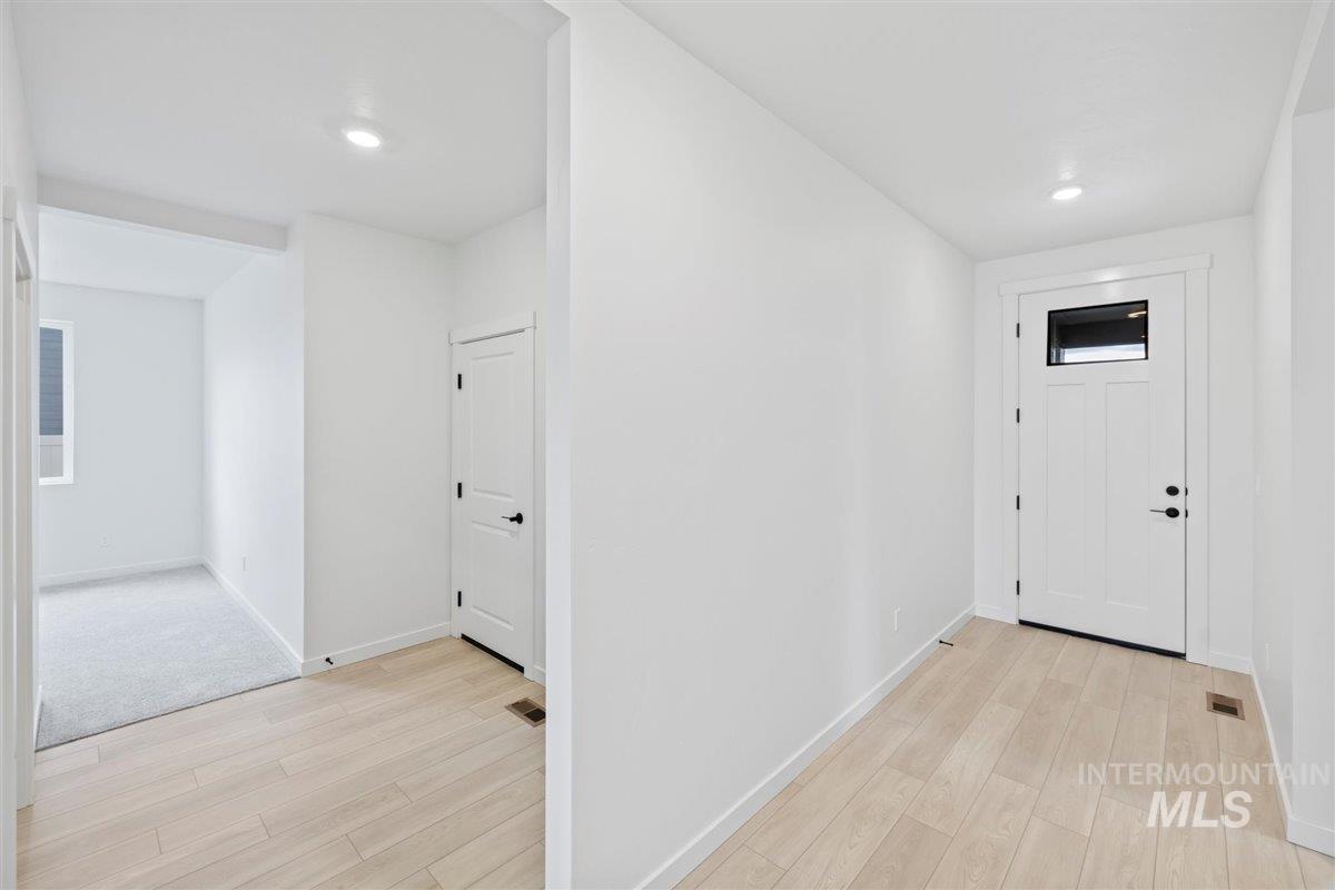 20663 Krantze Ave, Caldwell, Idaho 83605, 4 Bedrooms, 2 Bathrooms, Residential For Sale, Price $408,878,MLS 98962727