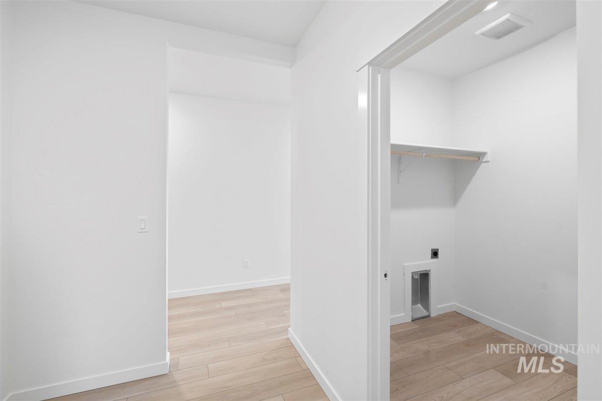 20663 Krantze Ave, Caldwell, Idaho 83605, 4 Bedrooms, 2 Bathrooms, Residential For Sale, Price $408,878,MLS 98962727