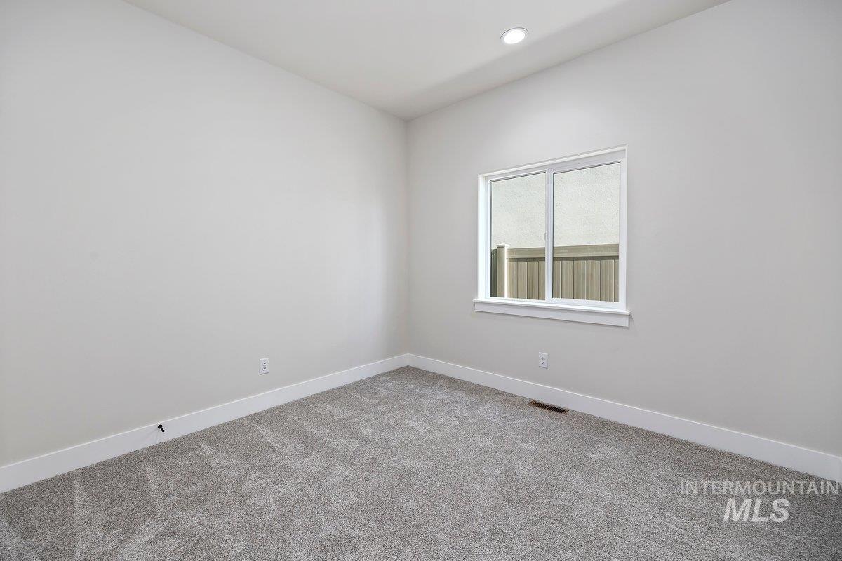 523 Canyon Falls Dr., Twin Falls, Idaho 83301, 3 Bedrooms, 2.5 Bathrooms, Residential For Sale, Price $545,000, 98962761