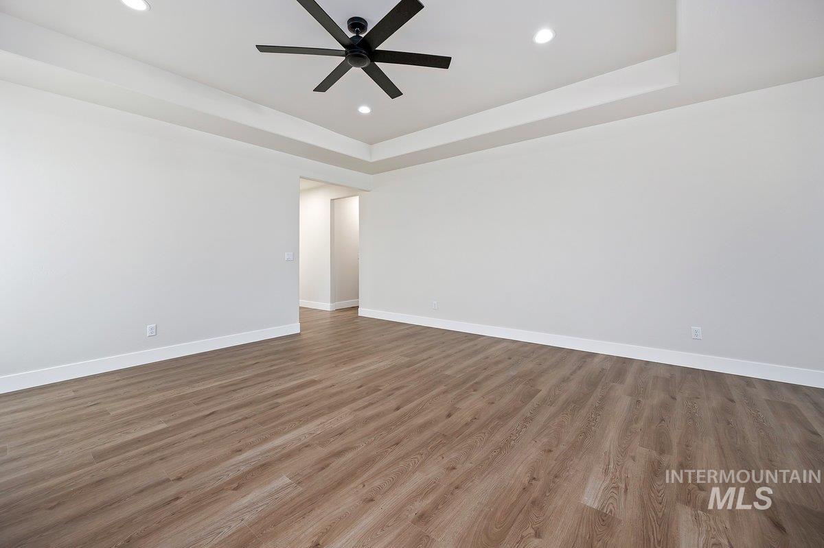 523 Canyon Falls Dr., Twin Falls, Idaho 83301, 3 Bedrooms, 2.5 Bathrooms, Residential For Sale, Price $545,000, 98962761