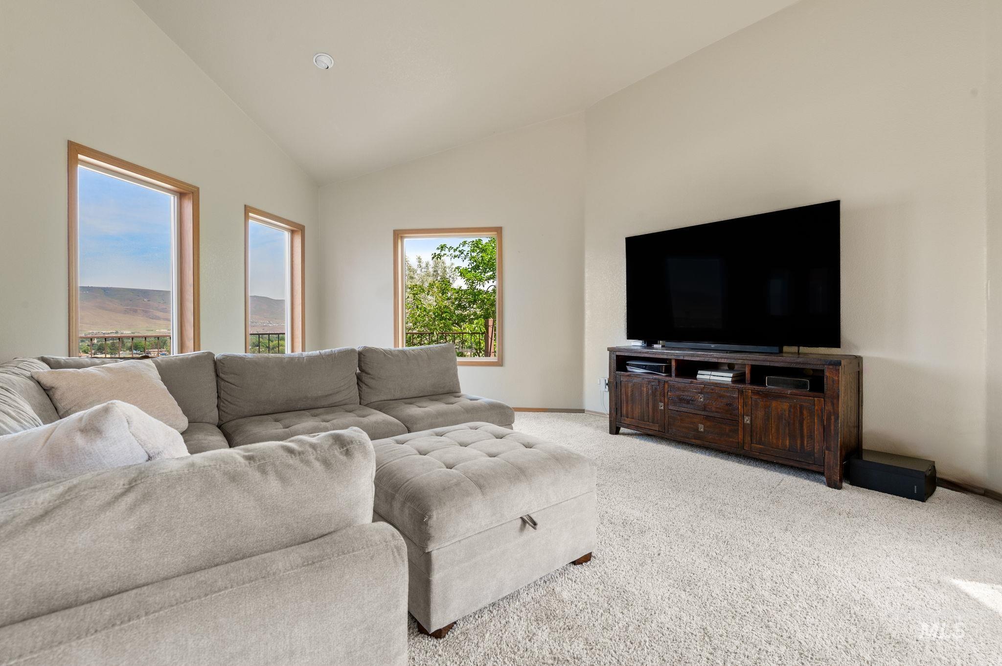 511 Crestline Circle Crt, Lewiston, Idaho 83501, 4 Bedrooms, 3.5 Bathrooms, Residential For Sale, Price $655,000,MLS 98962777