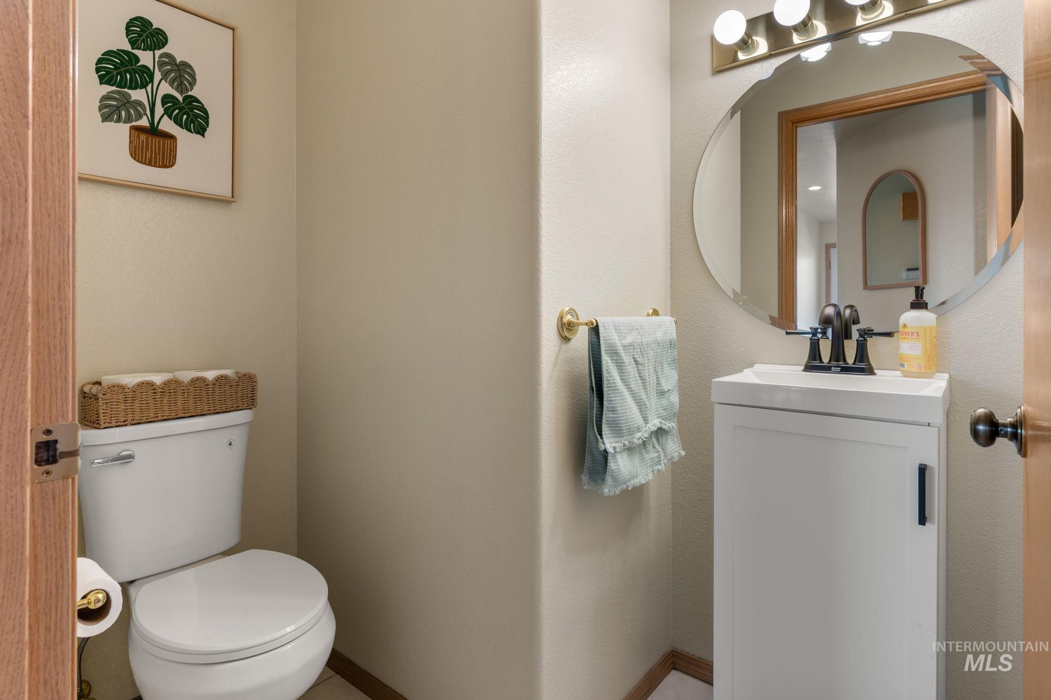 511 Crestline Circle Crt, Lewiston, Idaho 83501, 4 Bedrooms, 3.5 Bathrooms, Residential For Sale, Price $655,000,MLS 98962777