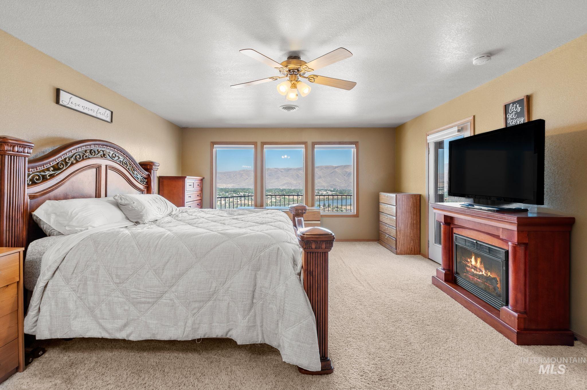 511 Crestline Circle Crt, Lewiston, Idaho 83501, 4 Bedrooms, 3.5 Bathrooms, Residential For Sale, Price $655,000,MLS 98962777