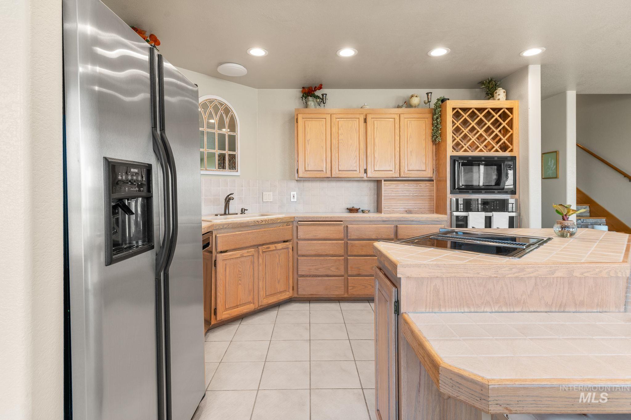 511 Crestline Circle Crt, Lewiston, Idaho 83501, 4 Bedrooms, 3.5 Bathrooms, Residential For Sale, Price $655,000,MLS 98962777