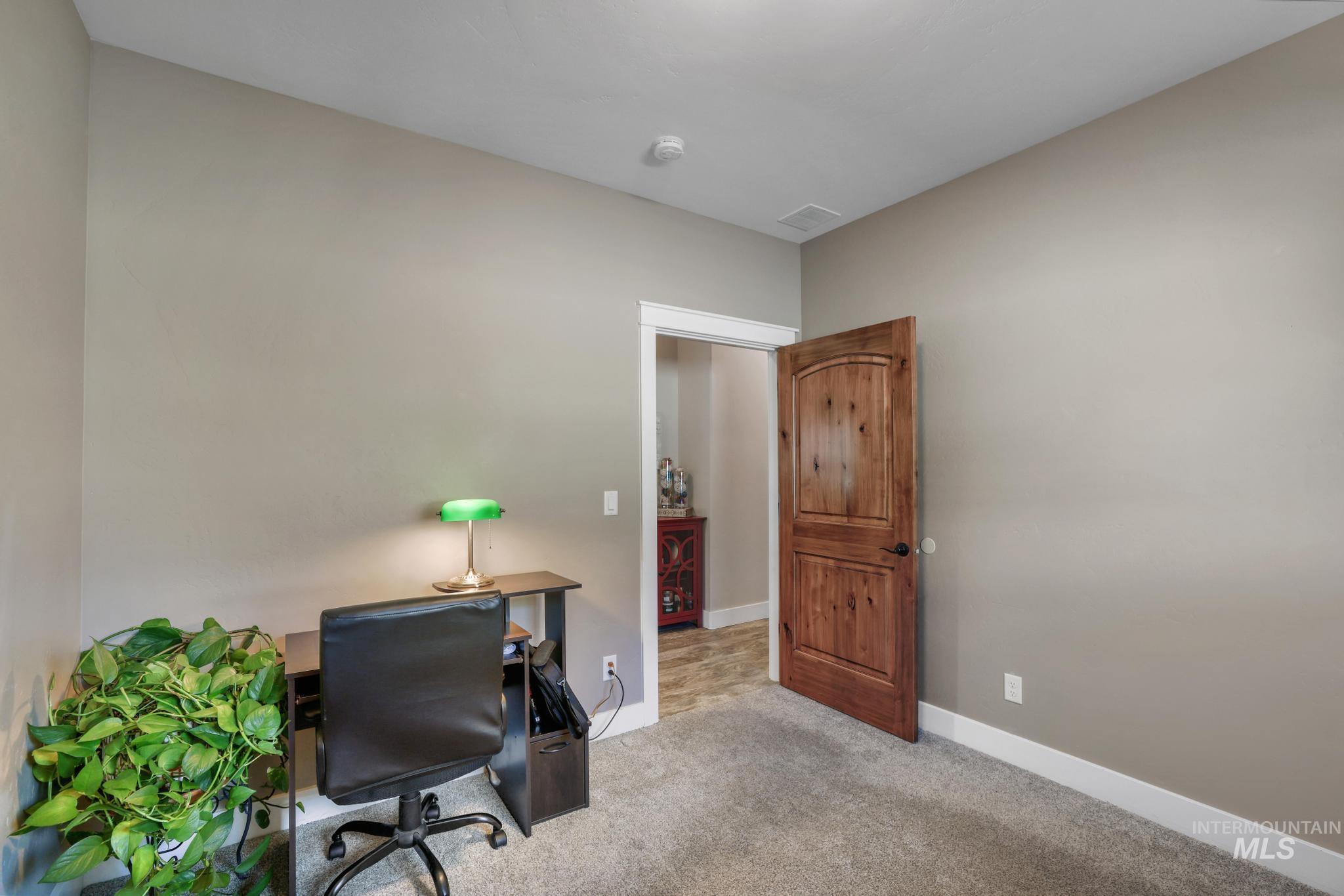 2043 Prospector Way, Twin Falls, Idaho 83301, 4 Bedrooms, 2 Bathrooms, Residential For Sale, Price $580,000,MLS 98962783