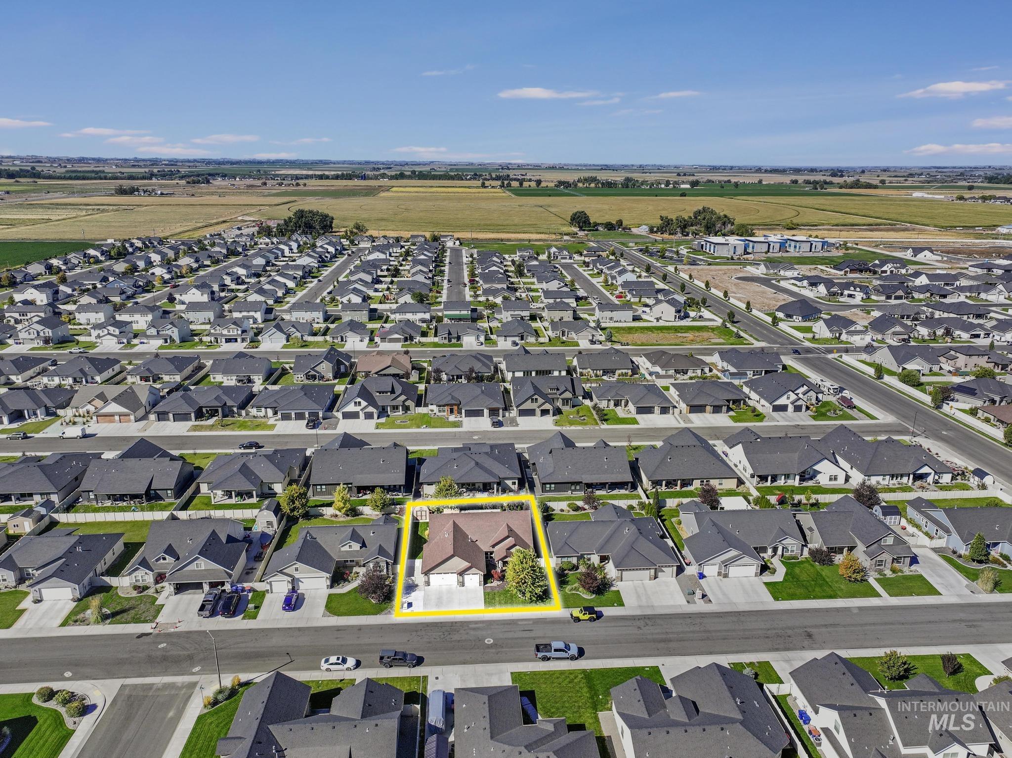 2043 Prospector Way, Twin Falls, Idaho 83301, 4 Bedrooms, 2 Bathrooms, Residential For Sale, Price $580,000,MLS 98962783