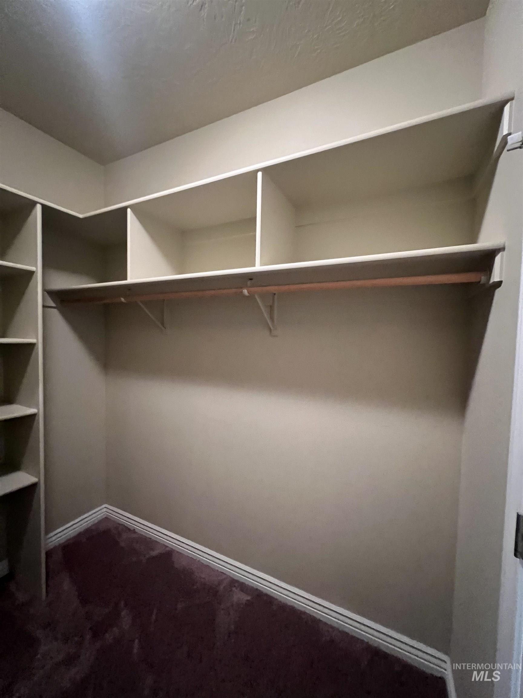 1442 Stonecrest Court, Twin Falls, Idaho 83301, 4 Bedrooms, 3 Bathrooms, Residential For Sale, Price $524,900,MLS 98962821