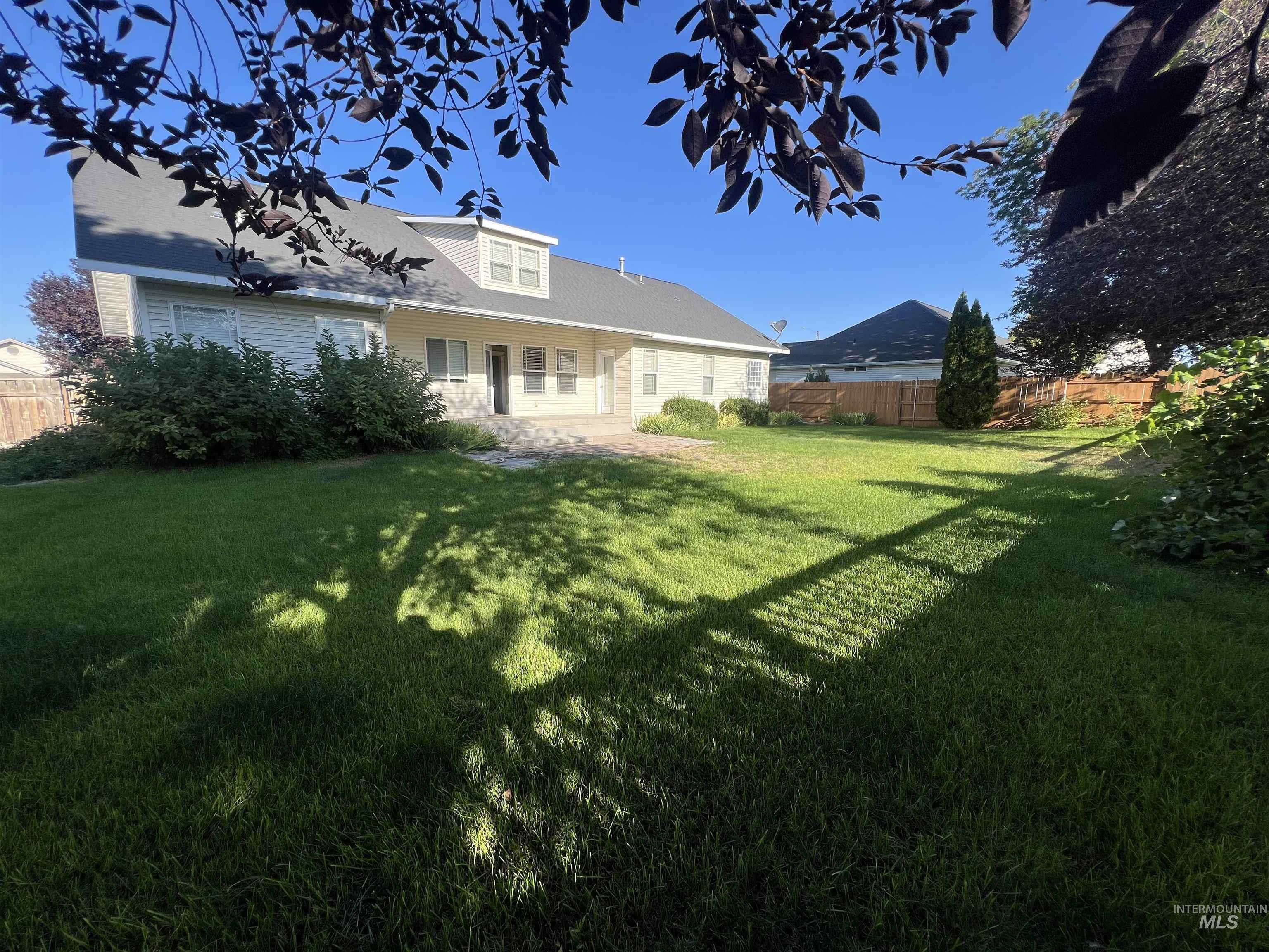 1442 Stonecrest Court, Twin Falls, Idaho 83301, 4 Bedrooms, 3 Bathrooms, Residential For Sale, Price $524,900,MLS 98962821