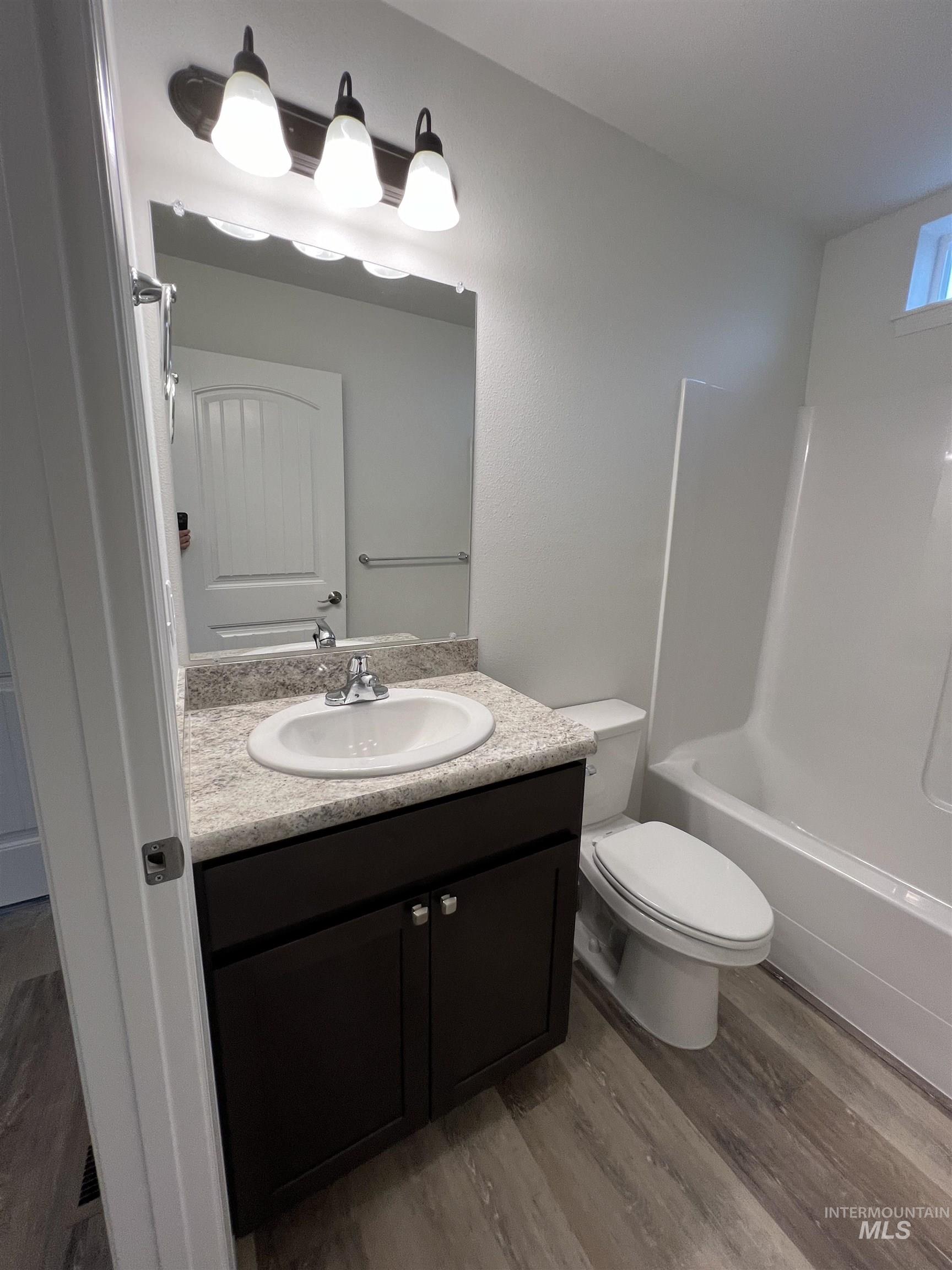 1743 Yellowstone Ct, Lewiston, Idaho 83501, 3 Bedrooms, 2 Bathrooms, Residential For Sale, Price $443,900, 98962838