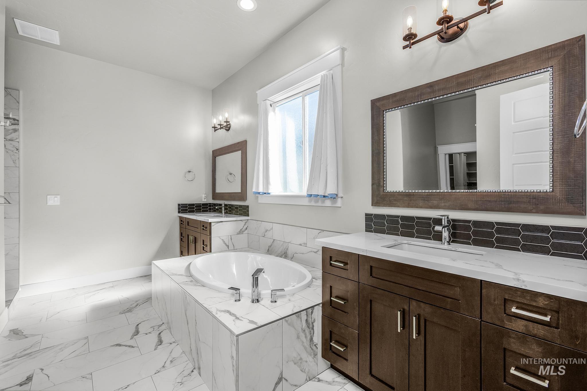 2843 E Murchison St, Meridian, Idaho 83642-5277, 4 Bedrooms, 2.5 Bathrooms, Residential For Sale, Price $845,000,MLS 98962860