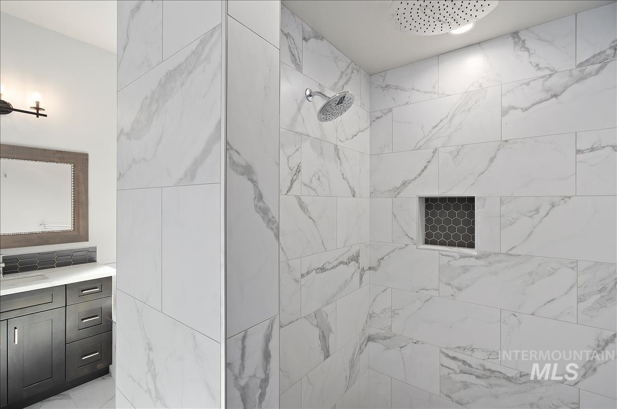 2843 E Murchison St, Meridian, Idaho 83642-5277, 4 Bedrooms, 2.5 Bathrooms, Residential For Sale, Price $845,000,MLS 98962860