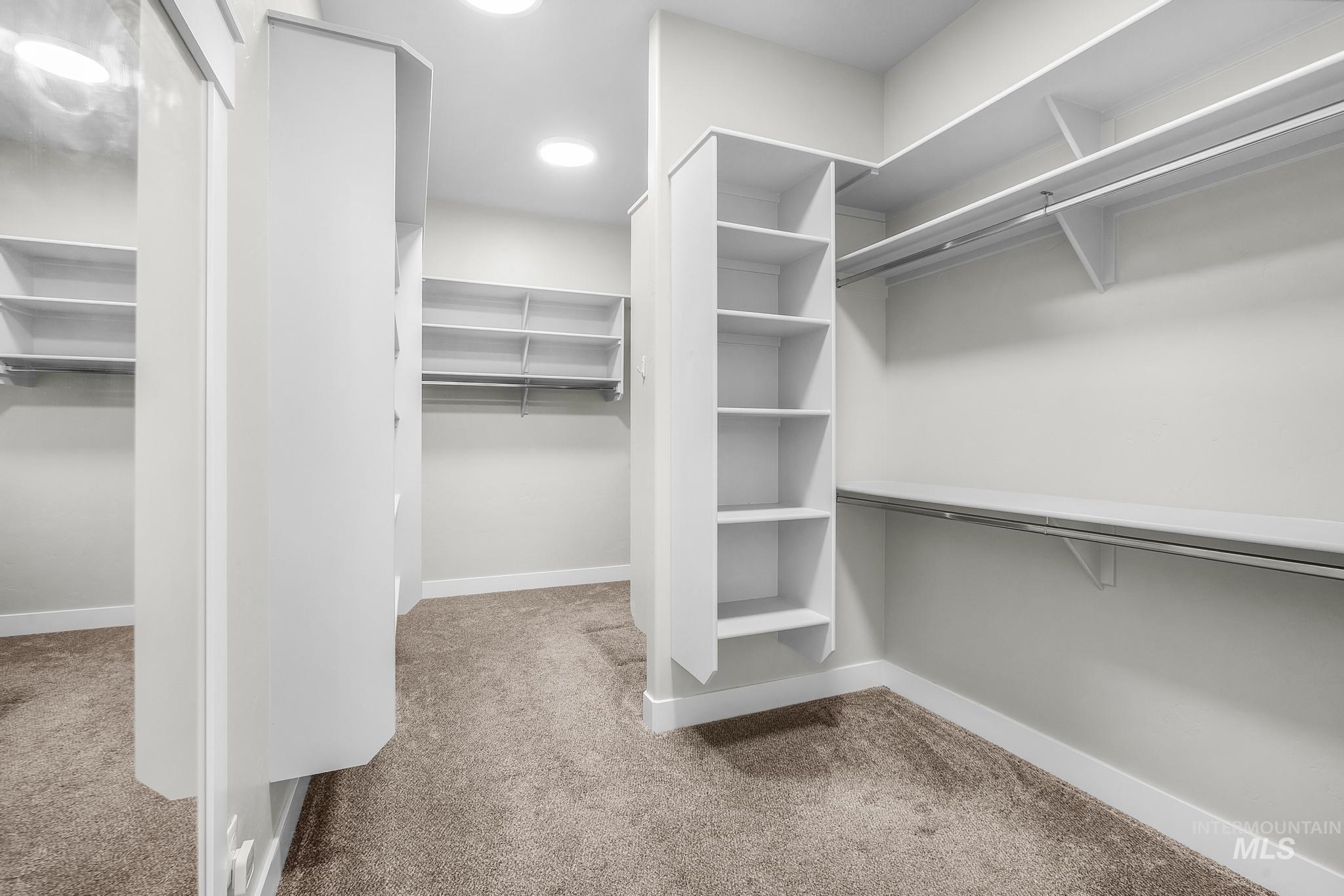 2843 E Murchison St, Meridian, Idaho 83642-5277, 4 Bedrooms, 2.5 Bathrooms, Residential For Sale, Price $845,000,MLS 98962860