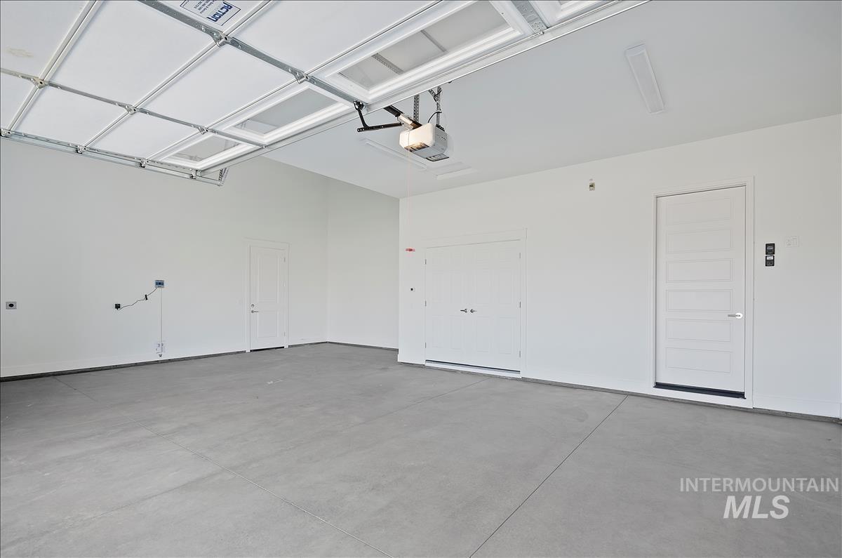 2843 E Murchison St, Meridian, Idaho 83642-5277, 4 Bedrooms, 2.5 Bathrooms, Residential For Sale, Price $845,000,MLS 98962860