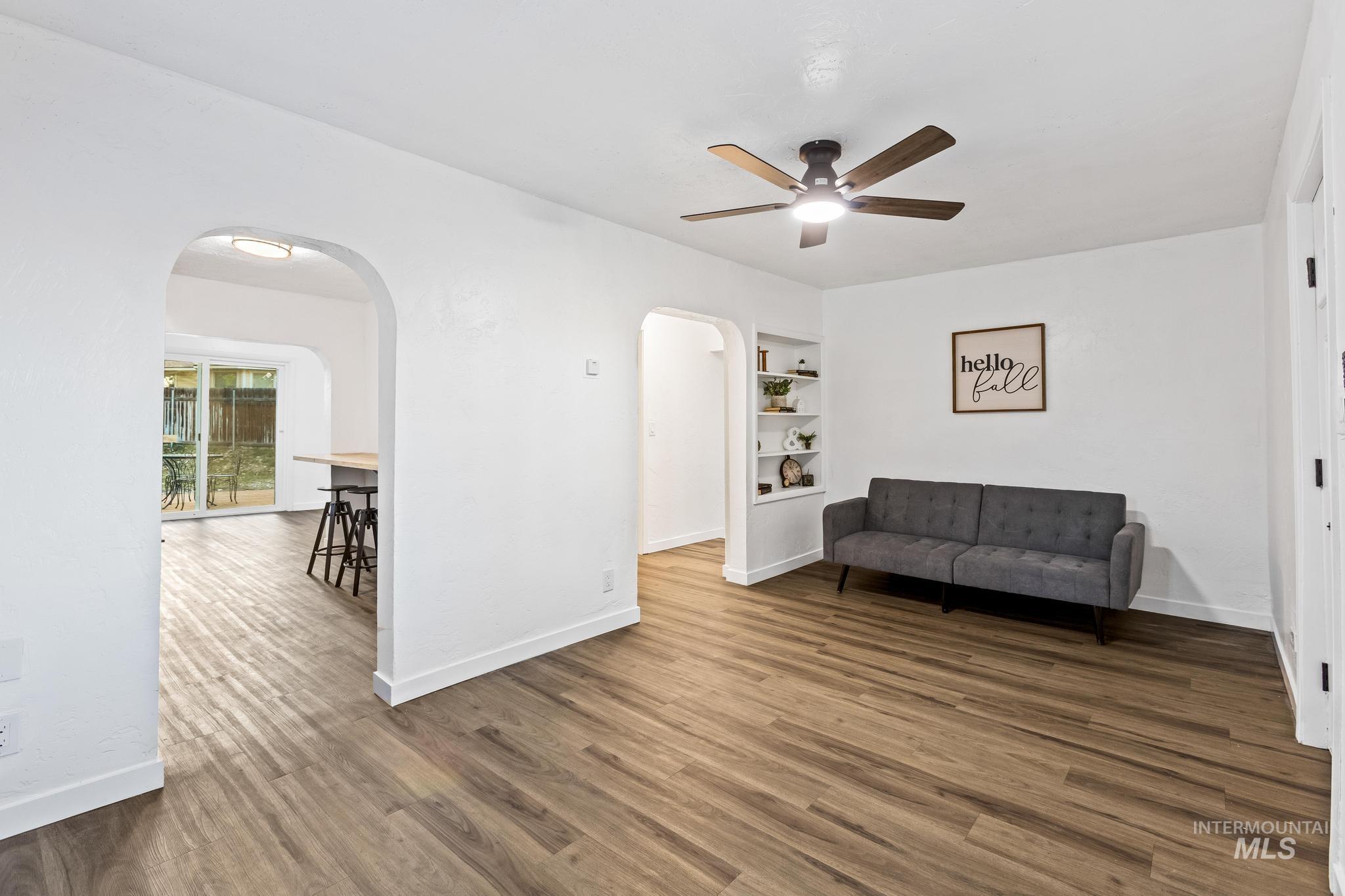 729 S Mill Rd, Emmett, Idaho 83617, 2 Bedrooms, 1 Bathroom, Residential For Sale, Price $285,000,MLS 98962889