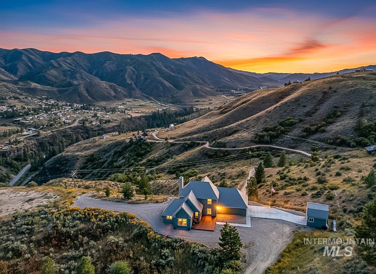 23 Chaparral Road, Boise, Idaho 83716, 3 Bedrooms, 2 Bathrooms, Residential For Sale, Price $599,700,MLS 98962910