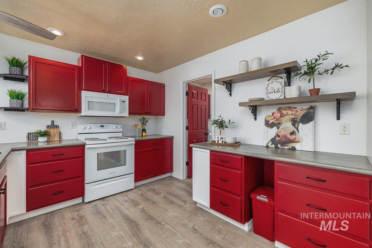 23 Chaparral Road, Boise, Idaho 83716, 3 Bedrooms, 2 Bathrooms, Residential For Sale, Price $599,700,MLS 98962910