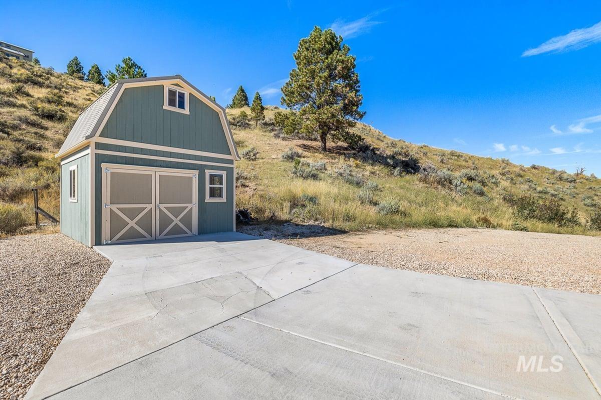 23 Chaparral Road, Boise, Idaho 83716, 3 Bedrooms, 2 Bathrooms, Residential For Sale, Price $599,700,MLS 98962910