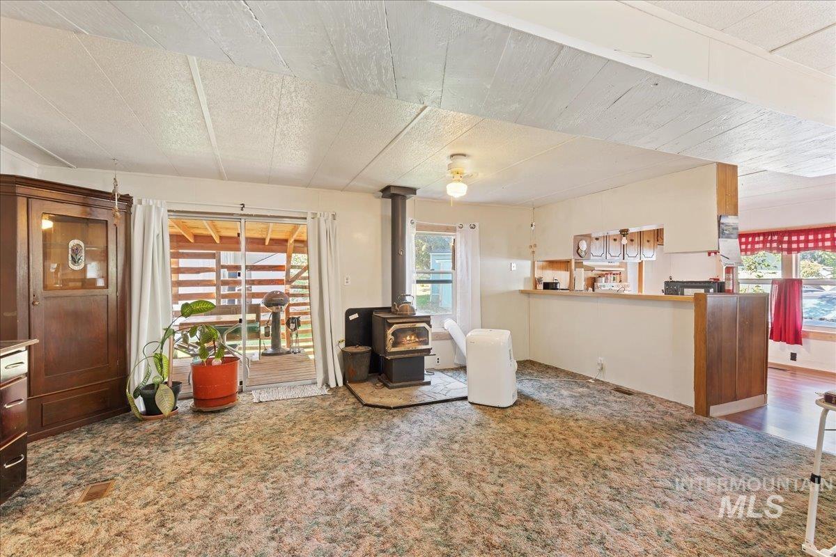 15881 Purple Sage Rd, Caldwell, Idaho 83607, 3 Bedrooms, 2 Bathrooms, Residential For Sale, Price $140,000,MLS 98962920